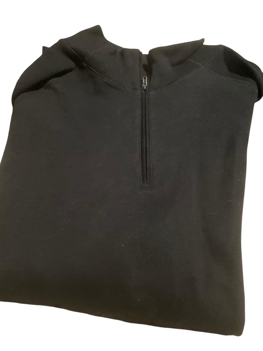 Madison Black Quarter-Zip Pullover size Xl new never worn